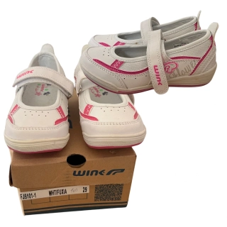 D0596-Wink-FJ101-1-White/Fuxia